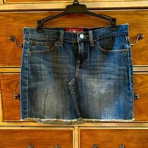 Lucky Brand denim skirt size 26/2